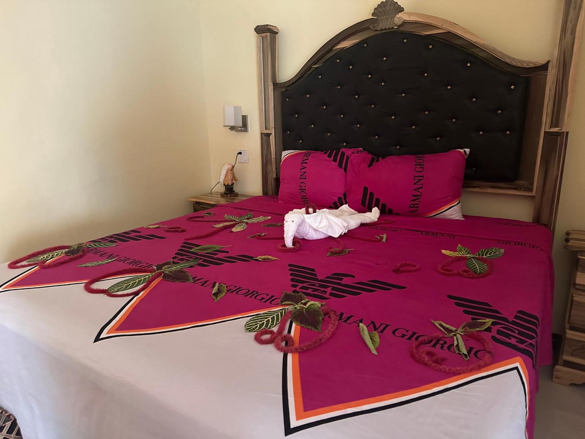 Hotel Yoga Dreams Negril Extérieur photo